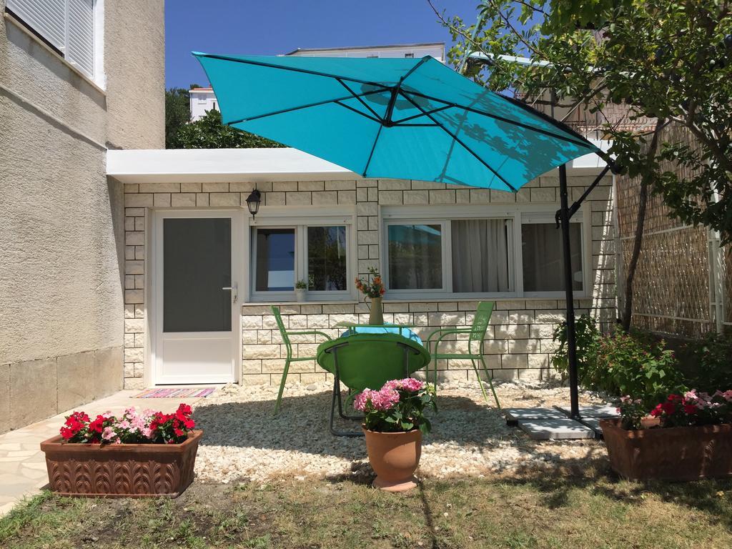 Apartment Culic Podstrana Esterno foto